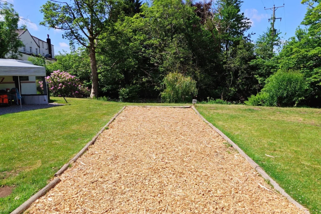 The Old Post Office Campsite - Fully-serviced Hardstanding and Grass Touring Pitch (super)