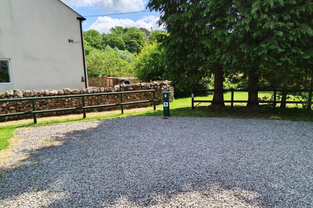 The Old Post Office Campsite - Fully-serviced Hardstanding and Grass Touring Pitch (super)