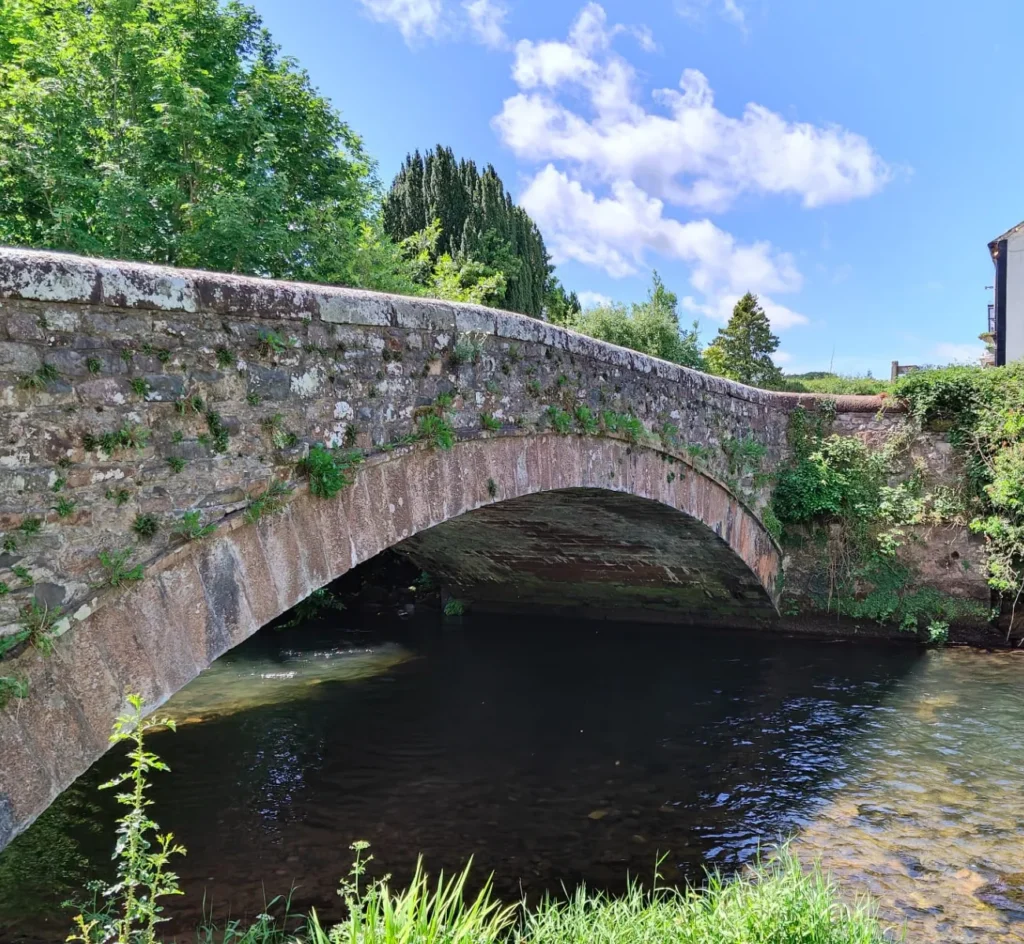 The Old Post Office Campsite in Lake District -Bridge Inn