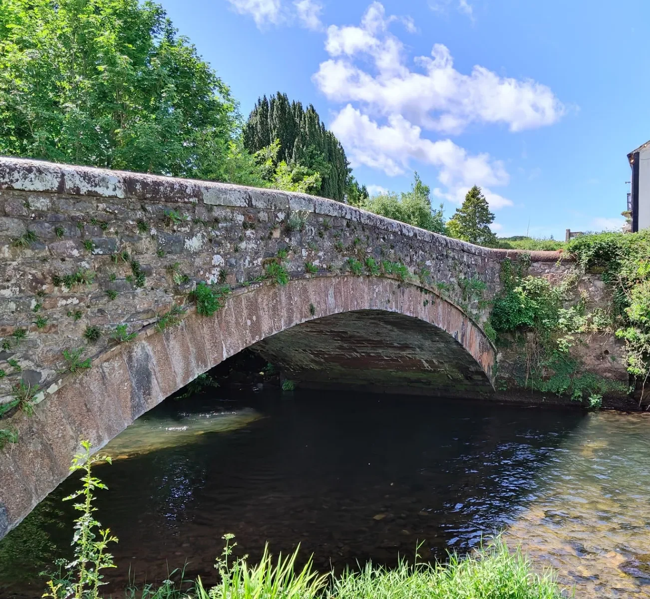The Old Post Office Campsite in Lake District -Bridge Inn